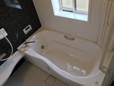 キレイで暖かいユニットバス交換リフォーム|岩手県花巻市