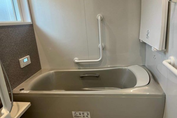 暖房換気扇もついて暖かさアップ！