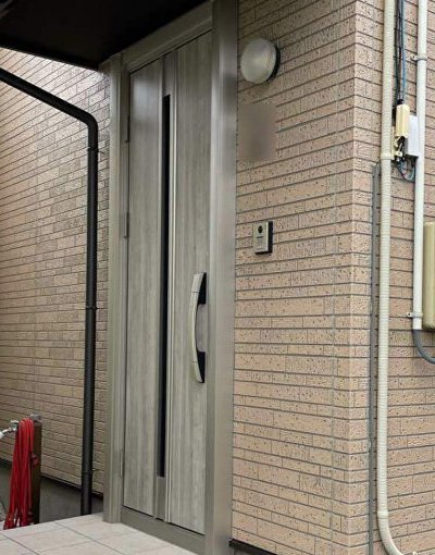 気密性向上で寒さ対策に！玄関ドア交換リフォーム