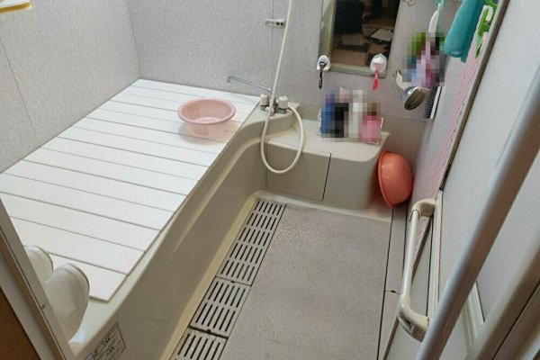 断熱がしっかりとれるユニットバスで、冬もポカポカ！