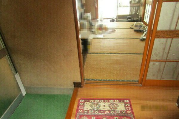 畳からフローリングに変えました。