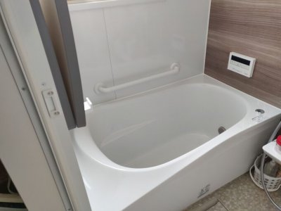 廊下も暖かくなった！浴室・玄関リフォーム|岩手県盛岡市