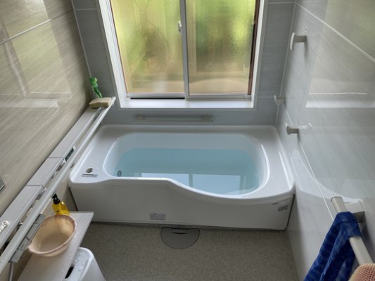 暖かくお掃除がしやすいお風呂に！