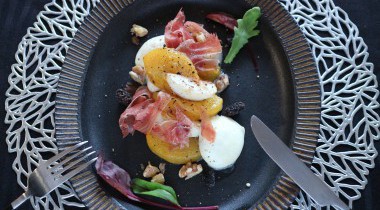 クリスマスパーティーにもおすすめ 「柿とかぶのマリネ」の簡単レシピ