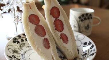 「いちごのフルーツサンド」簡単節約レシピ!