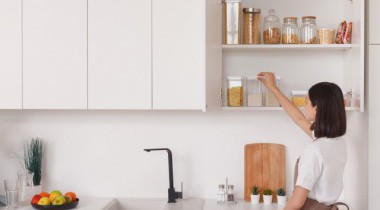 「食品ロスを防ぐ!見える化で管理する調味料&乾物収納」キッチン収納