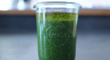 簡単レシピ「夏の定番ソース!自家製ジェノベーゼ」