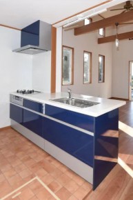 明るく温もりのあるキッチンリフォーム