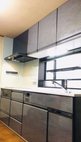 お掃除が楽に！キッチンリフォーム