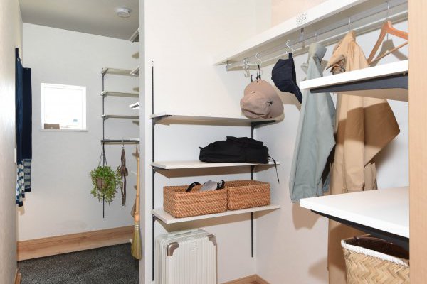 贅沢な玄関収納