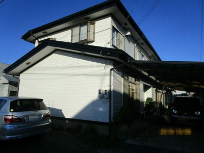 光沢仕上がりで綺麗に！屋根外壁塗装＆雨樋交換|岩手県北上市