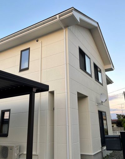 気になる色落ちもキレイに！屋根外壁リフォーム|岩手県奥州市