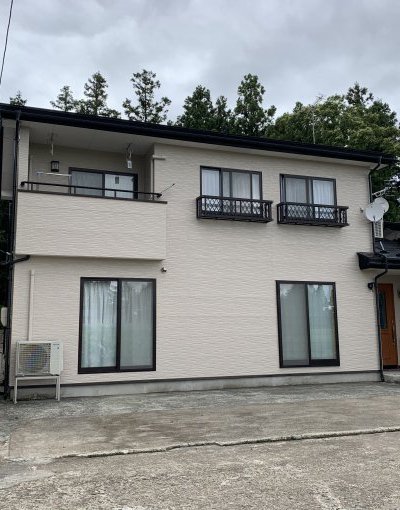 キレイになって満足！外壁塗装＆雨樋交換|岩手県胆沢郡金ケ崎町